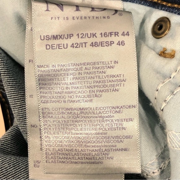 NYDJ Marilyn straight lift tuck jeans - Picture 6 of 11